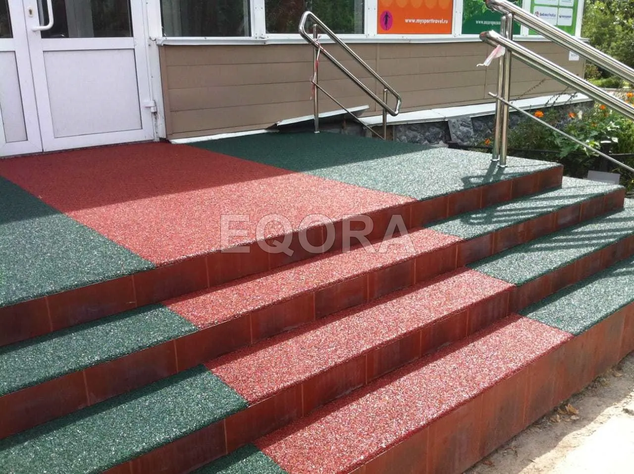 Резиновое покрытие на травмоопасные участки из резиновой крошки в Карабаше